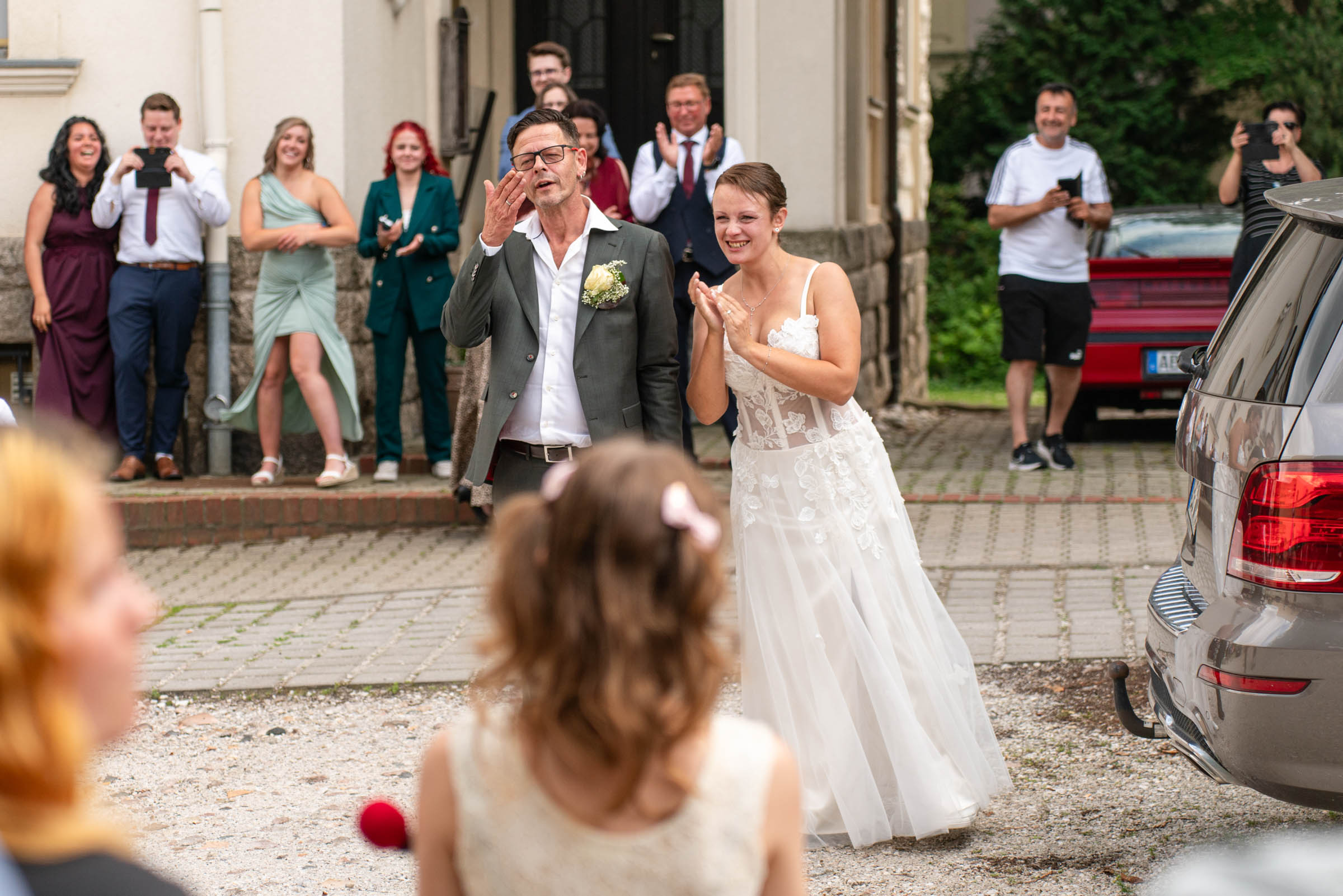 HochzeitSlide1 schöne Brautkleider maßgefertigt in Leipzig